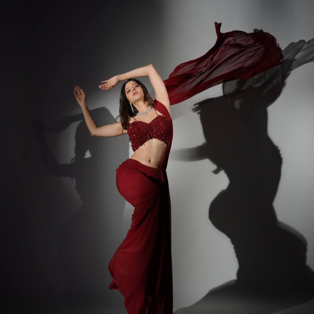 Vedhika 5