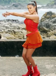 Priyamani 07