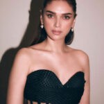 Aditi Rao HyAditi Rao Hydaridari