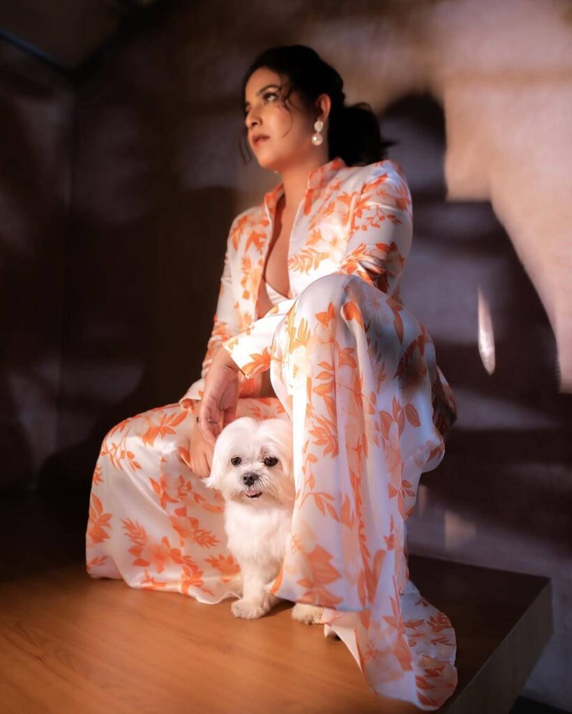Anjali 4