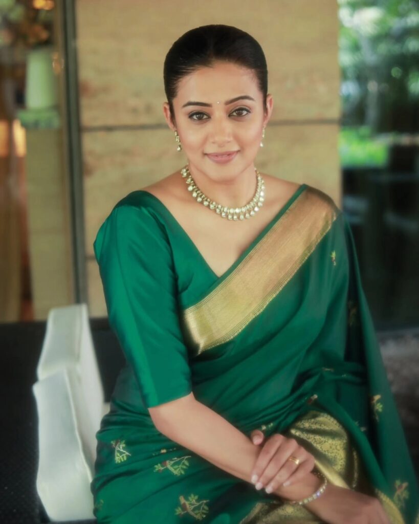 Priyamani 7