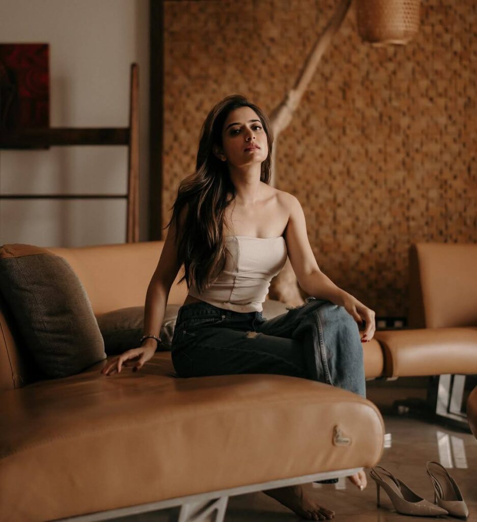 Ashika 2
