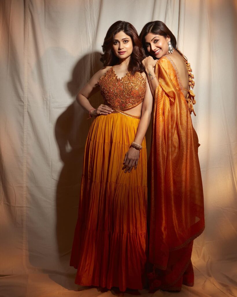 Shilpa Shetty with Shamita Shetty