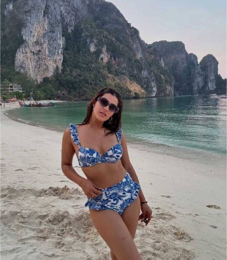 Kavya Thapar 2