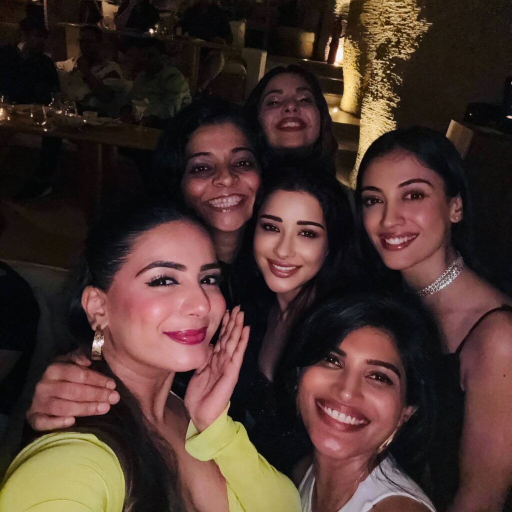 Nyra Banerjee 5 1