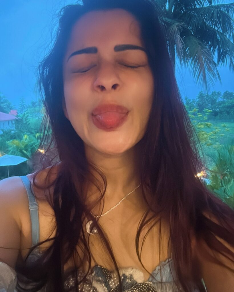 Nyra Banerjee 6