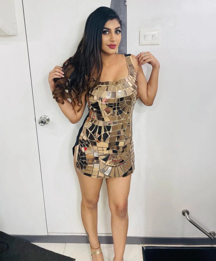 Yashika 9