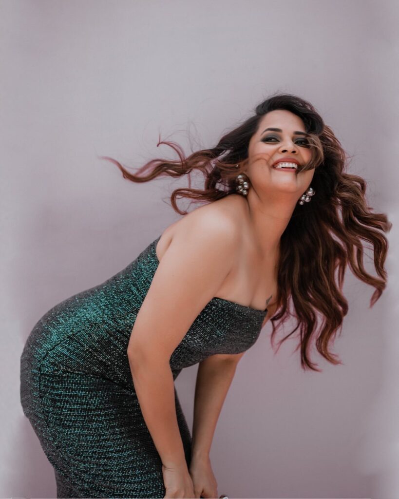 Anasuya 8