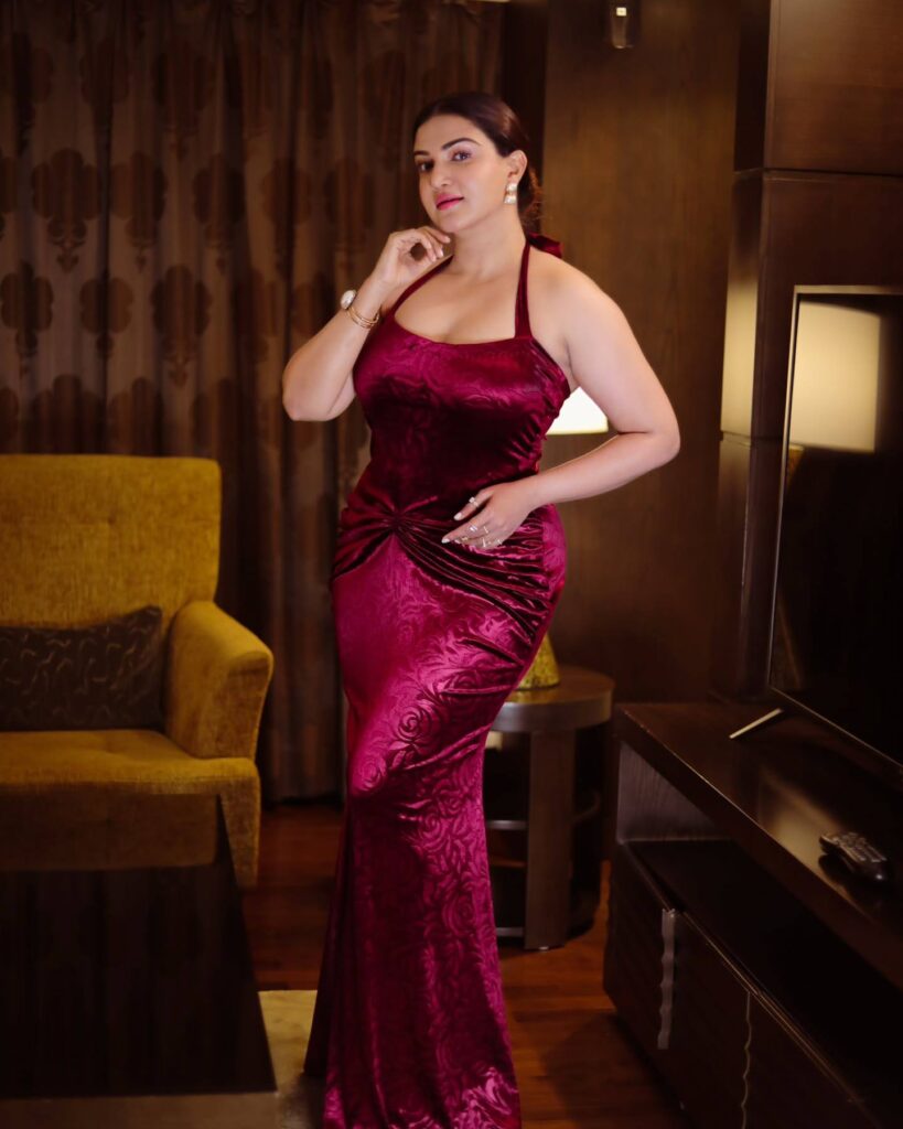 Honey Rose 4
