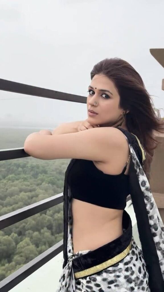 Shraddha Das 7