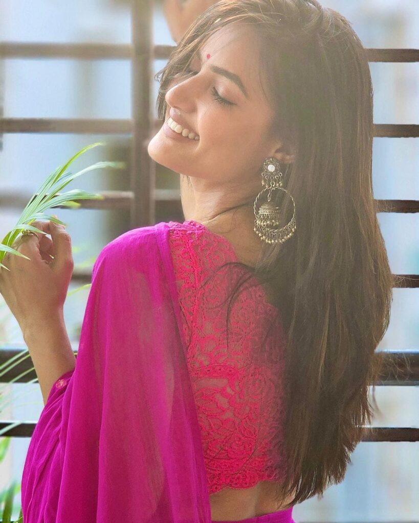 Siri Hanumanth 6 3