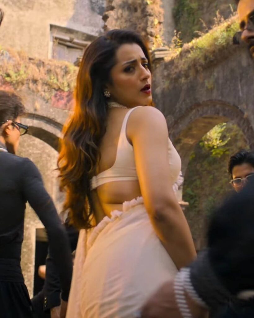 Trisha 4