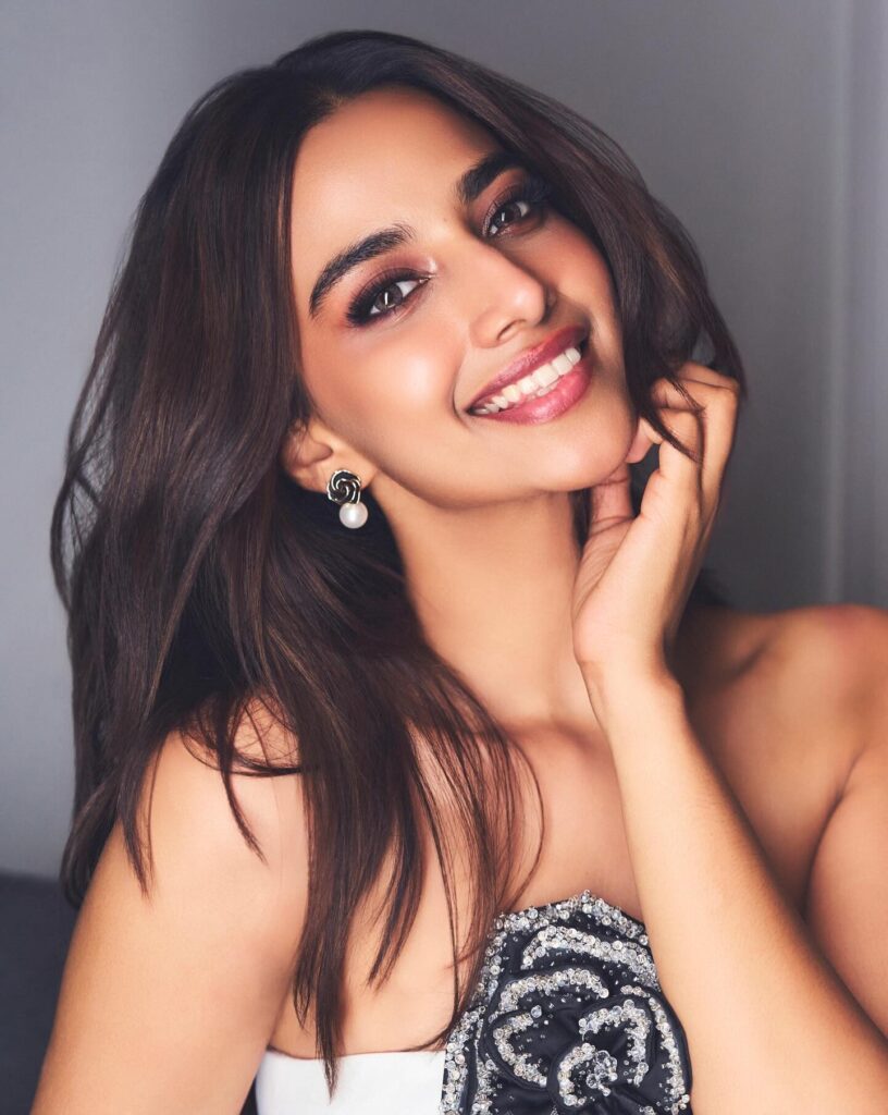 Meenakshi 5