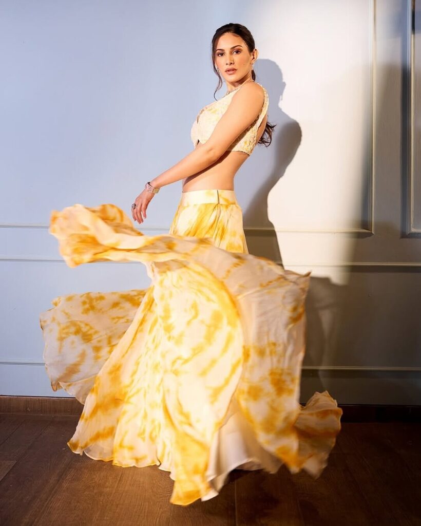 Amyra