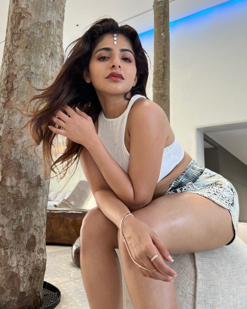 Iswarya Menon 1