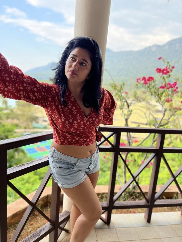 Poonam 6 11
