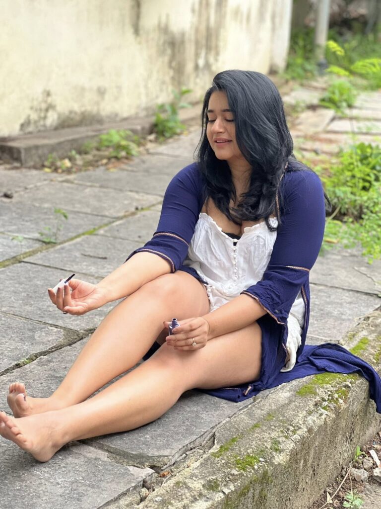 Poonam Bajwa 4