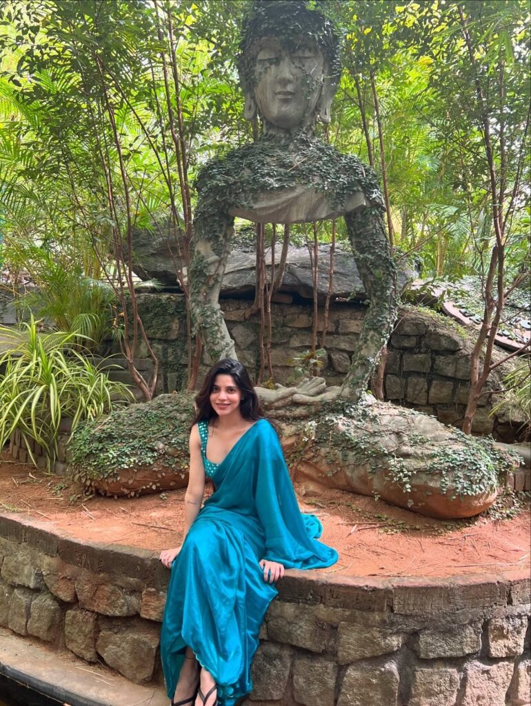 Divya Bharathi 5