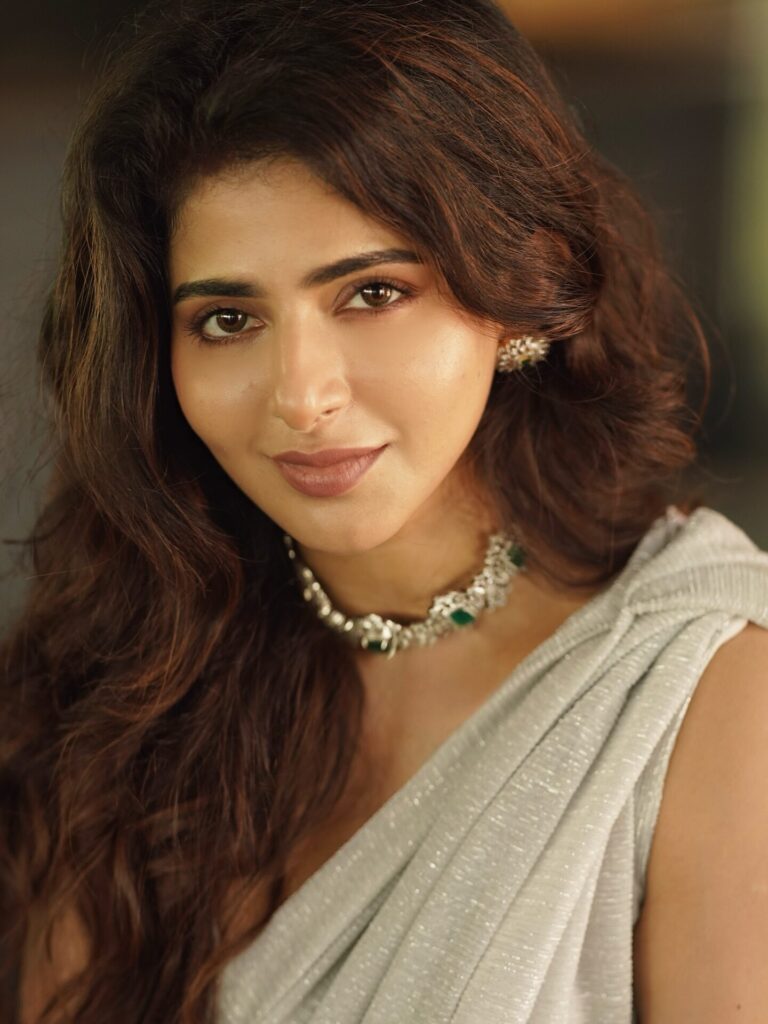Iswarya Menon 5