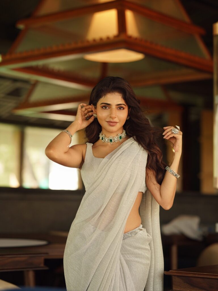 Iswarya Menon 6