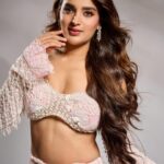 Nidhhi Agerwal