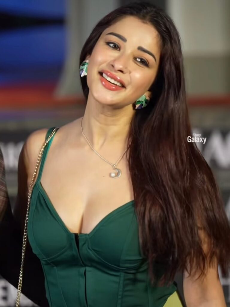 Nyra Banerjee