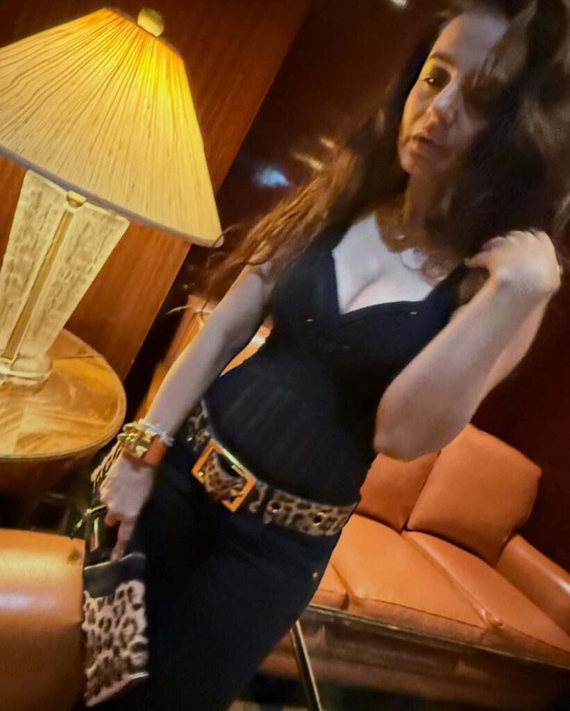 Ameeshaa 13