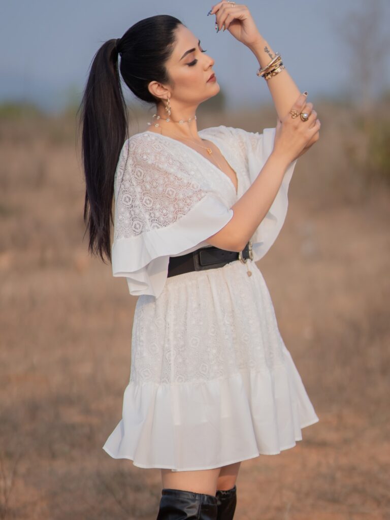 Sreemukhi 9 1