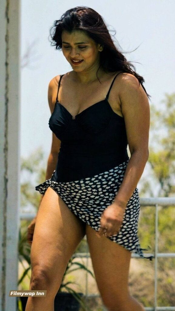 Hebah Bikini 2