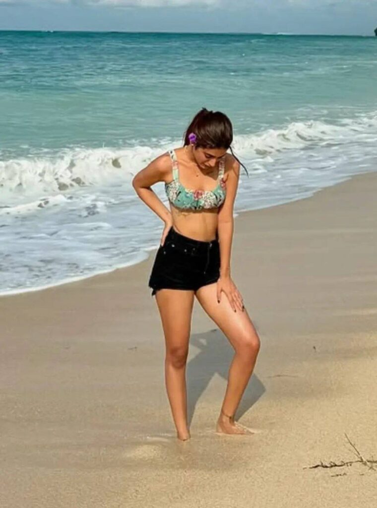 Priya Praksh 3
