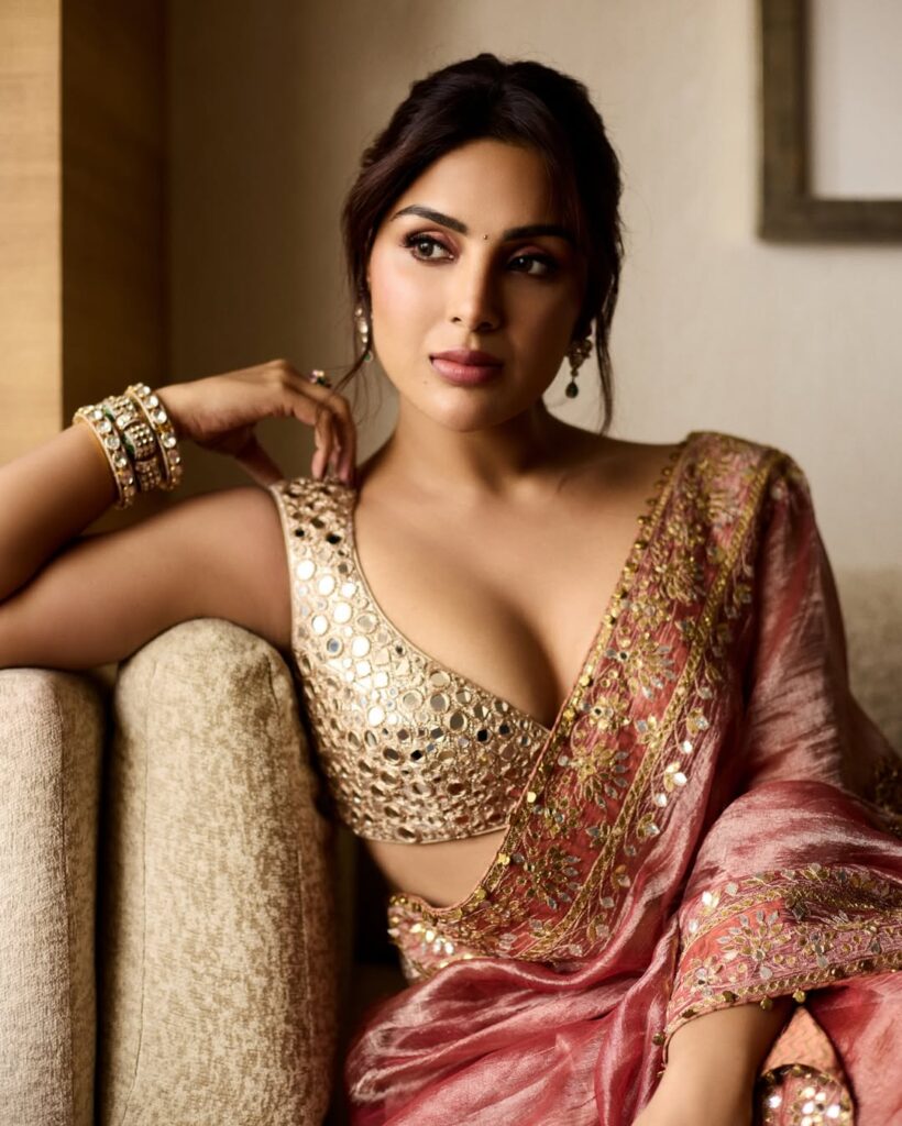 Samyukta 7