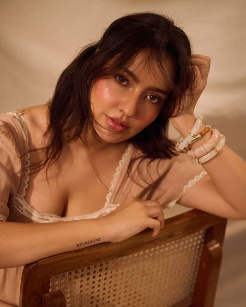Neha 2