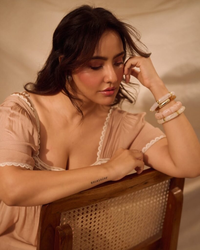 Neha 6