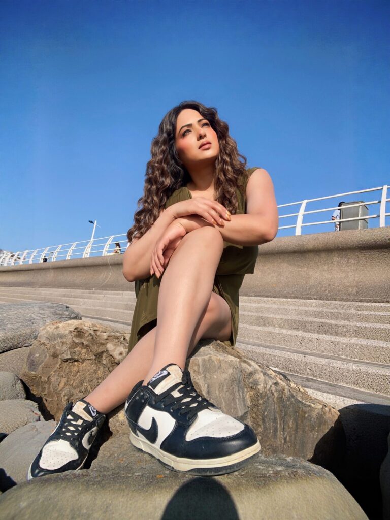 Nikesha Patel 3
