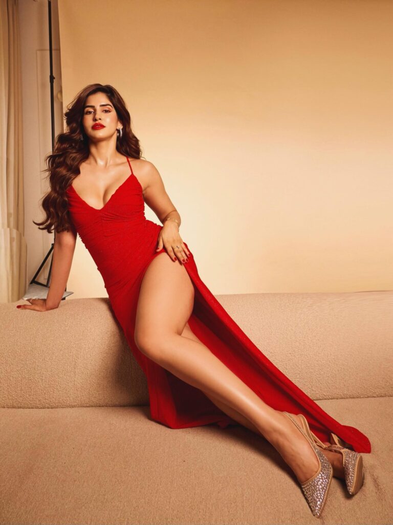 Sakshi 2