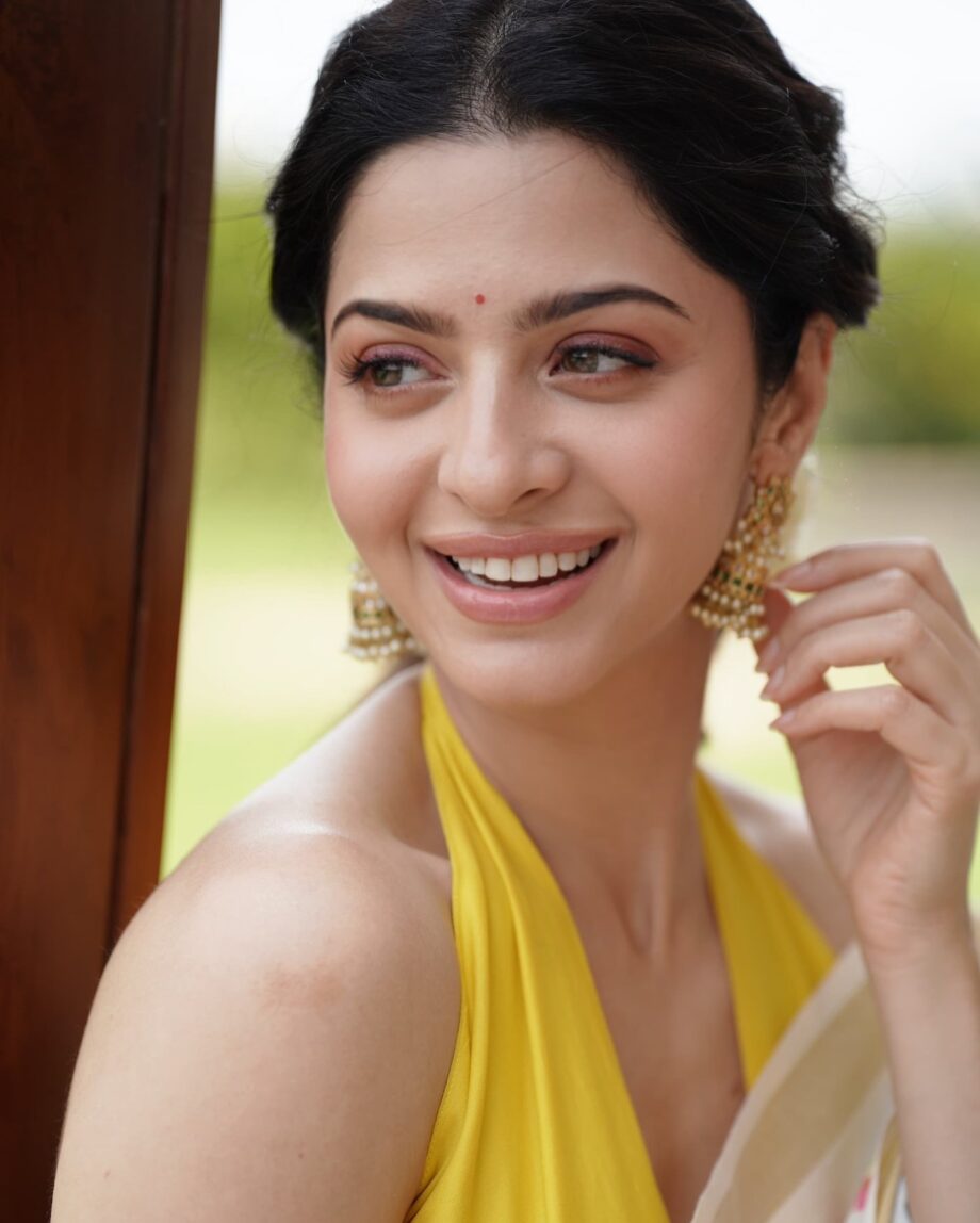 Vedhika