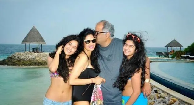 8 Amazing Facts About Janhvi Kapoor's Journey to Success 9 Janhvi Kapoor