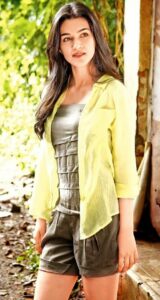 9 Inspiring Facts About Kriti Sanon: Biography, Career & Success Story 21 Kriti Sanon 15