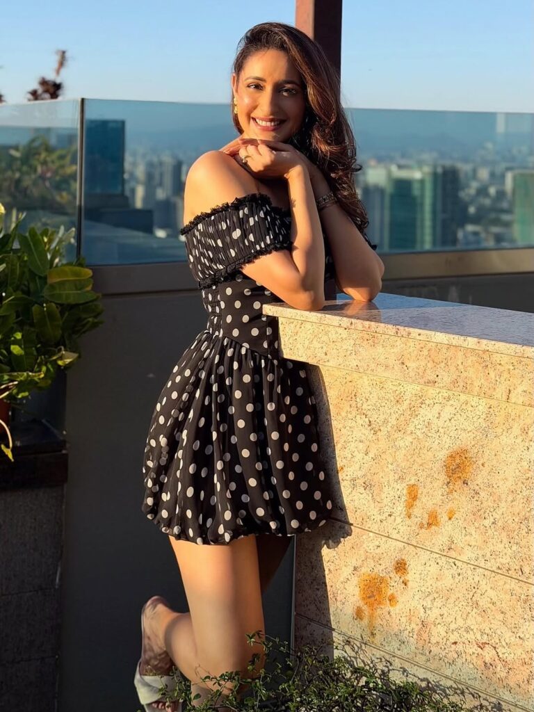 Pragya Jaiswal 1