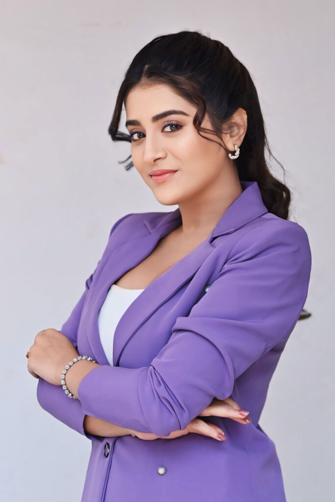 Rashi Singh 6 1