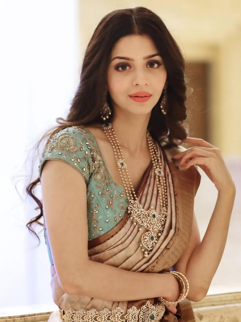Vedhika