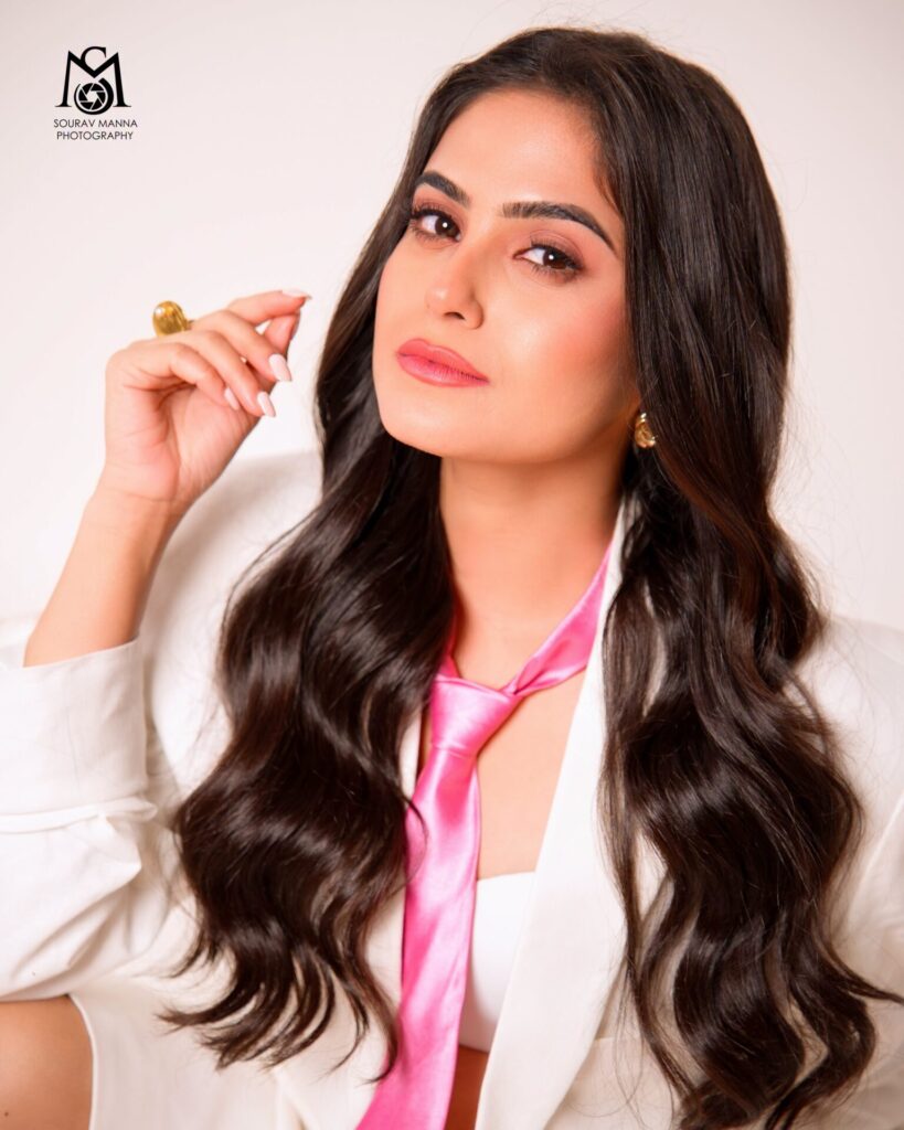 Naina Ganguly 6