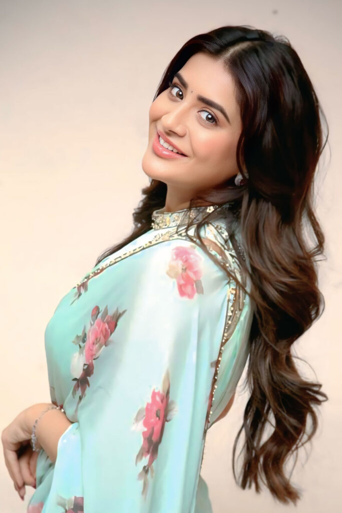 Rashi Singh 4 2