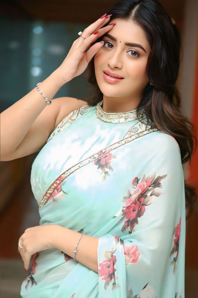 Rashi Singh 5 2