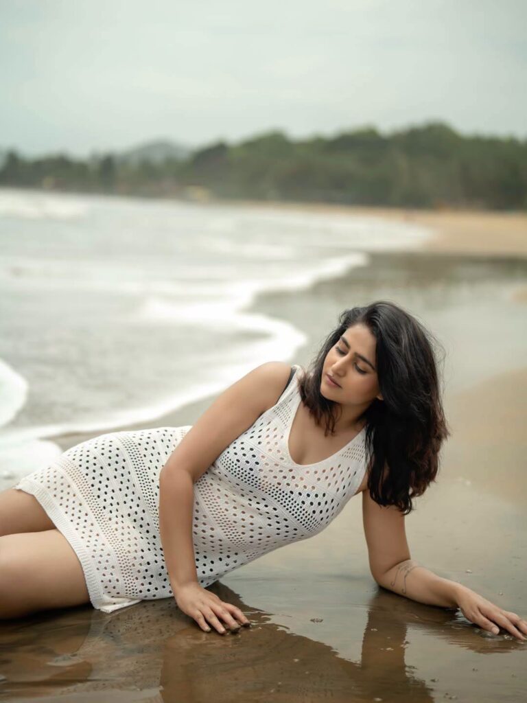 Varshini Sounderrajan 4