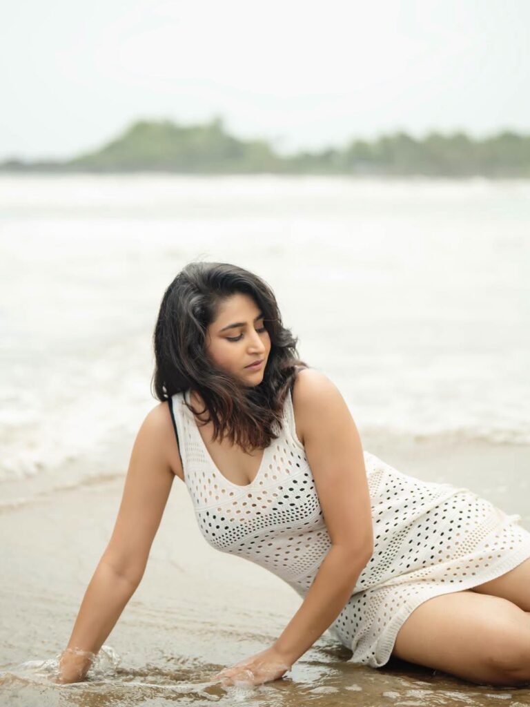 Varshini Sounderrajan 5