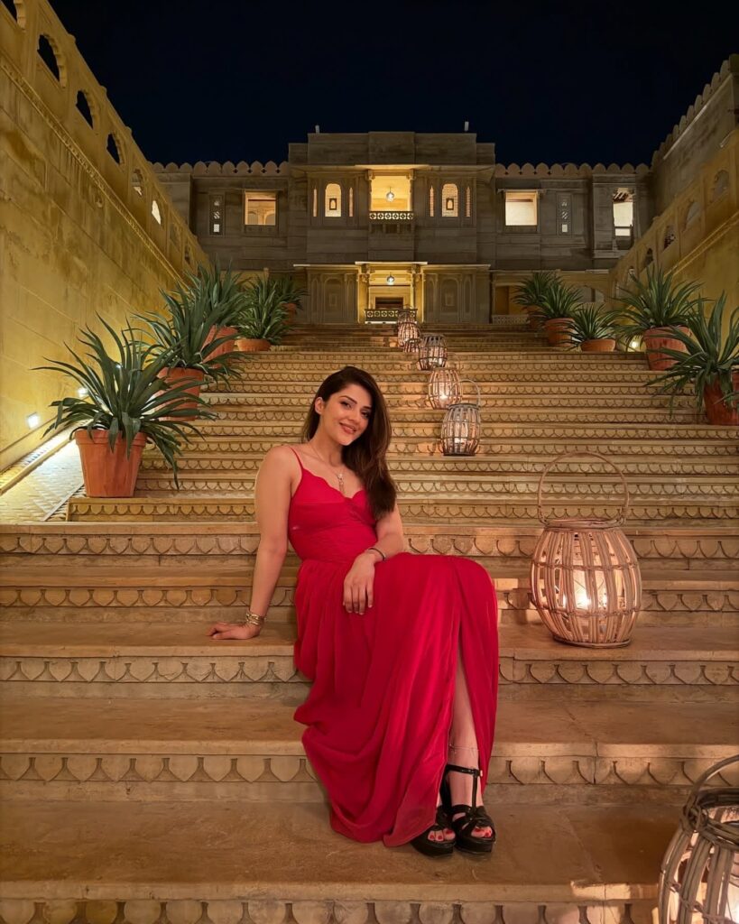 Mehreen 3