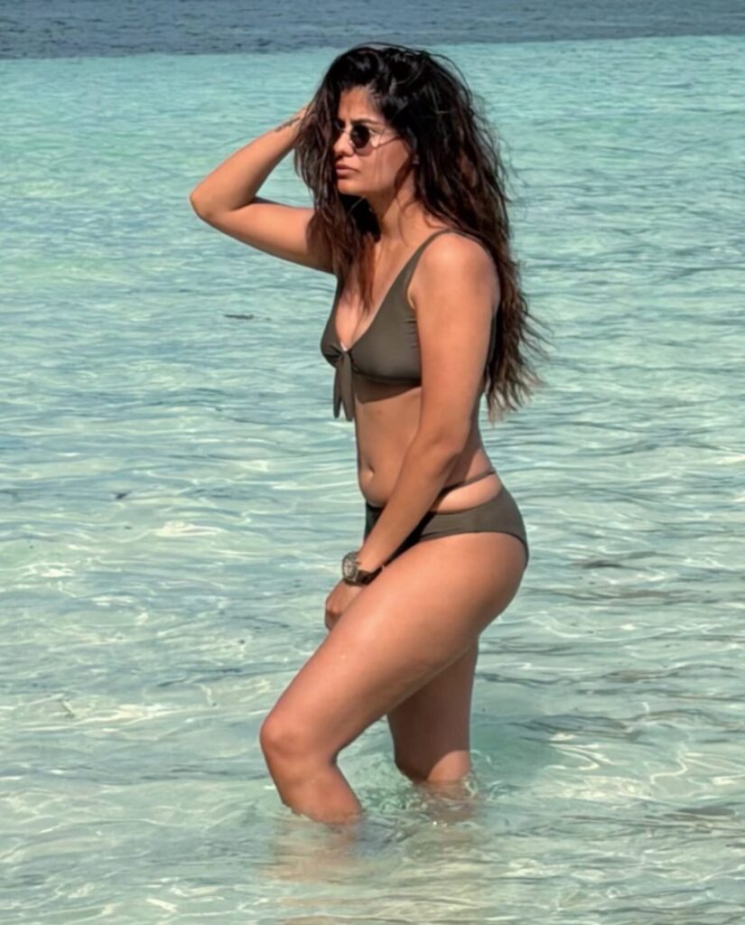 Shreya Dhavnvantri 6