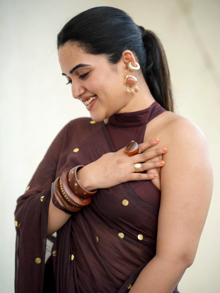 Sravanti 1