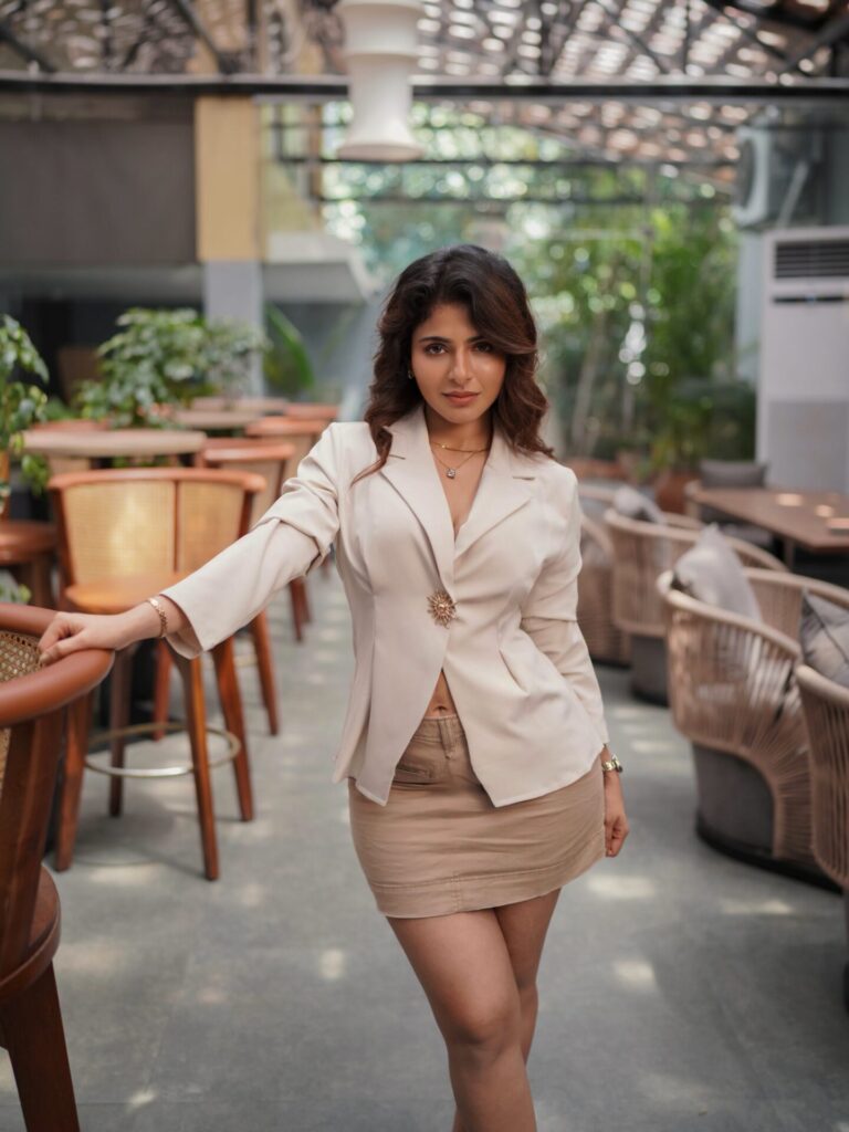 Iswarya 3